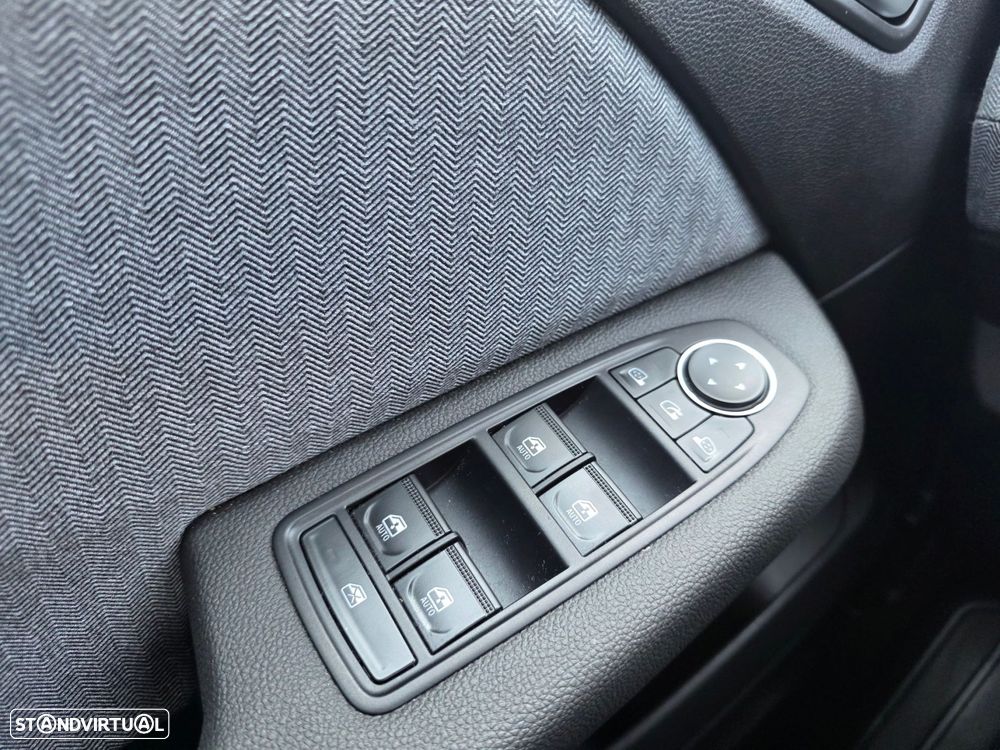 Renault Clio 1.6 E-Tech Full Hybrid Engineered - 20