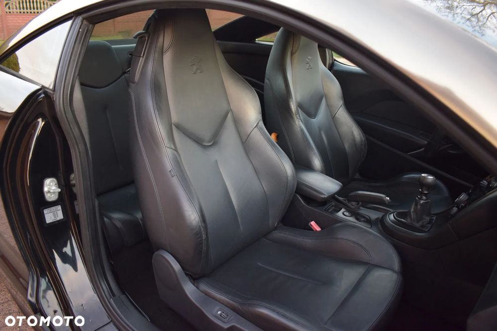 Peugeot RCZ 2.0 HDi - 14