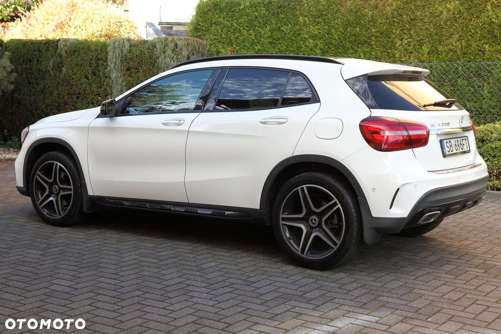 Mercedes-Benz Gla 2018 photo 2