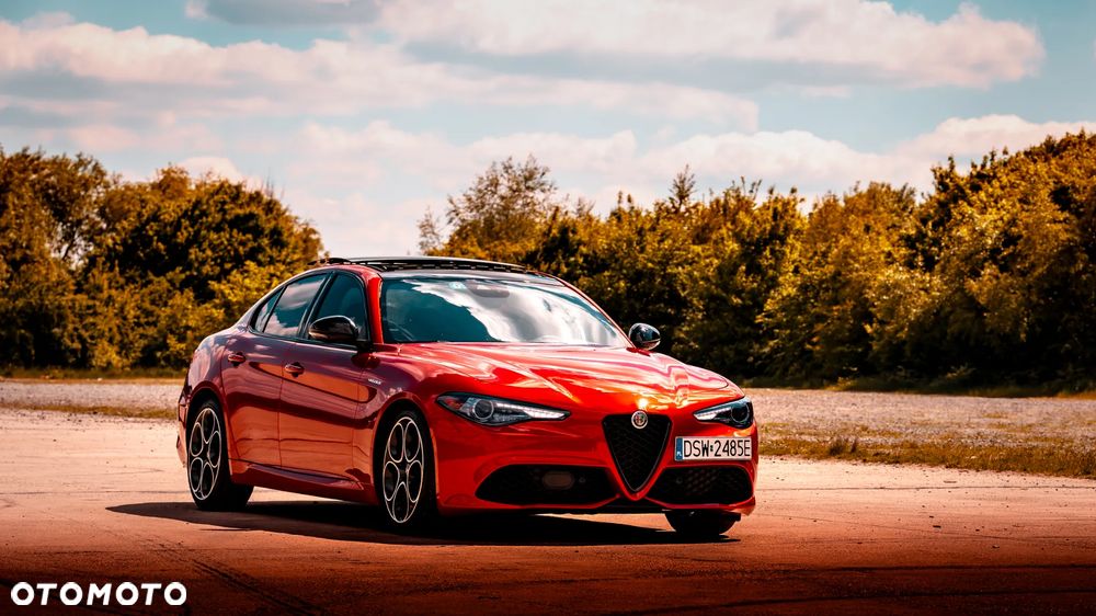 Alfa Romeo Giulia 2.0 Turbo 16V AT8 Veloce - 30