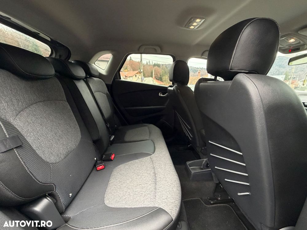 Renault Captur TCe Life - 16