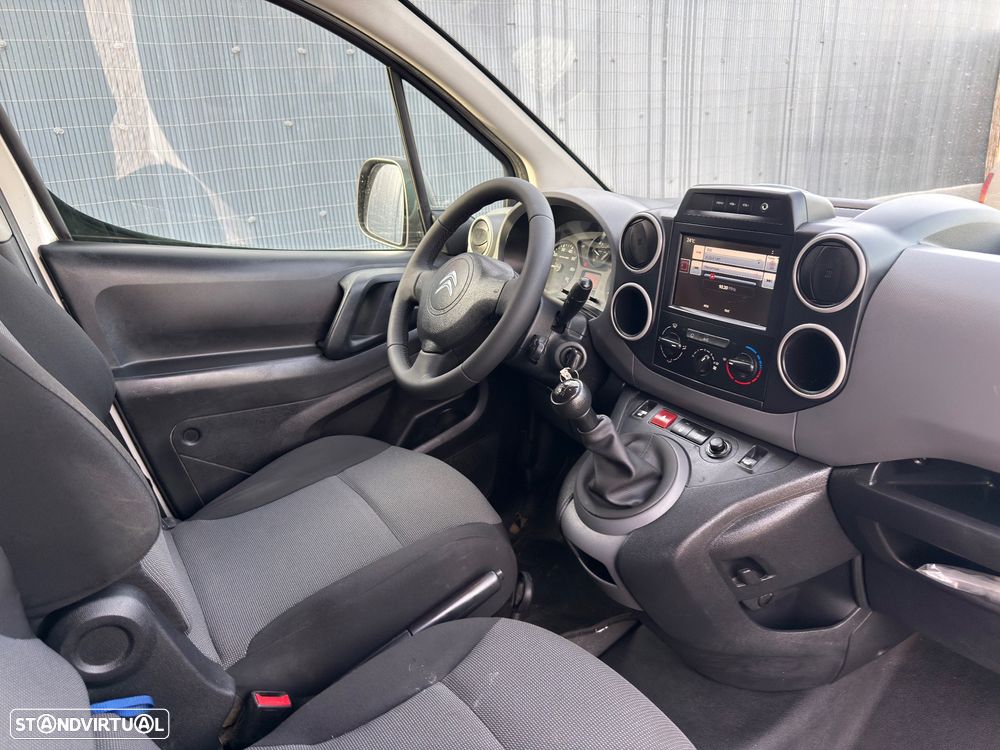 Citroën BERLINGO 1.6 HDI 3L c/IVA - 6