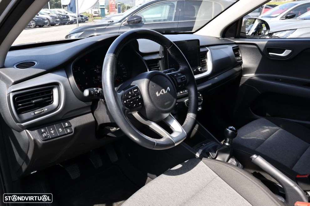 Kia Stonic 1.2 Dynamic - 14