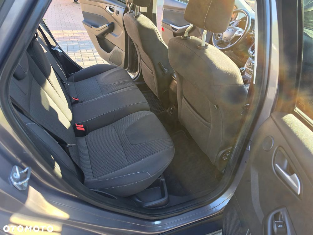 Ford Focus 1.6 EcoBoost Start-Stopp-System SYNC Edition - 19