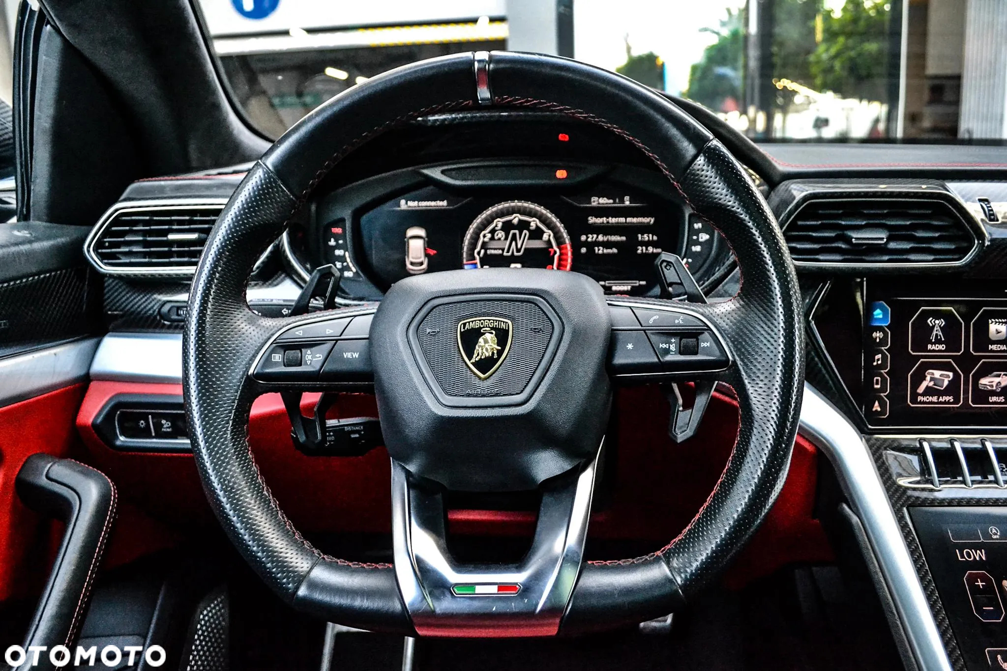 Lamborghini Urus Standard - 10
