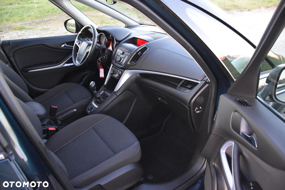 Opel Zafira Tourer 1.4 Turbo Innovation - 16