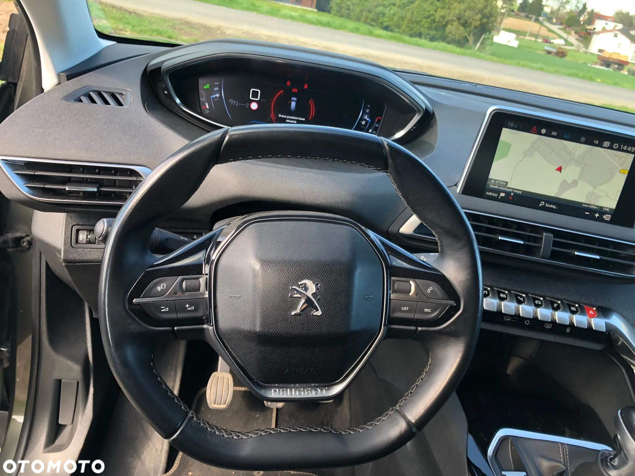 Peugeot 5008 1.5 BlueHDi Allure S&S - 25