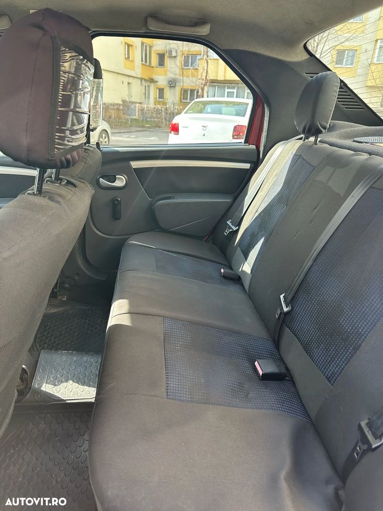 Dacia Logan 1.6 MPI Laureate - 2