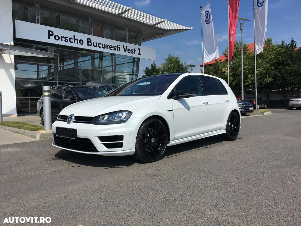 Volkswagen Golf - 16