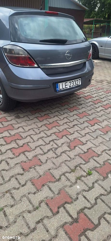 Opel Astra 1.7 CDTI - 8