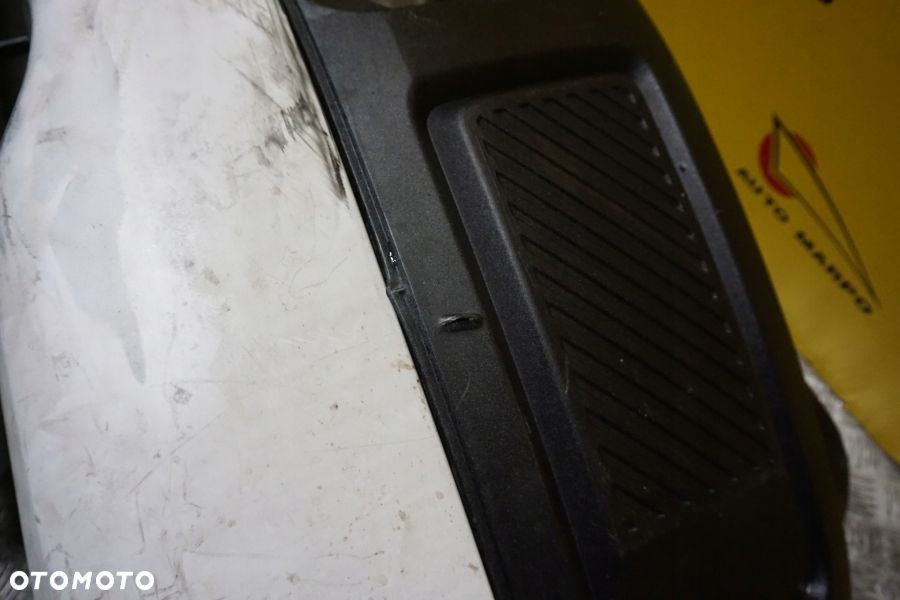 FORD MAVERICK 2022 - Zderzak Przód Przedni Atrapa Kratka USA - 15