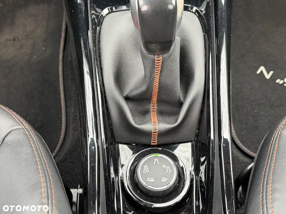 Peugeot 2008 1.2 Pure Tech Crossway S&S - 34