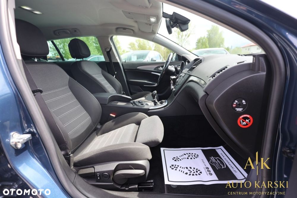 Opel Insignia - 37