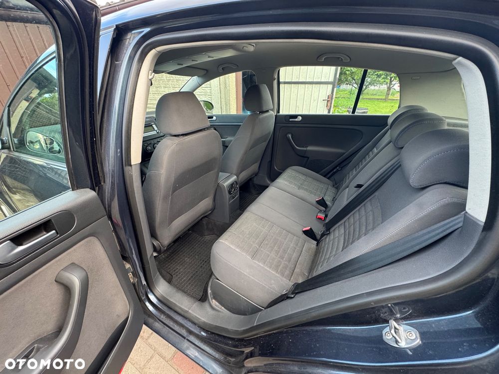 Volkswagen Golf Plus 1.9 TDI DPF Comfortline - 9