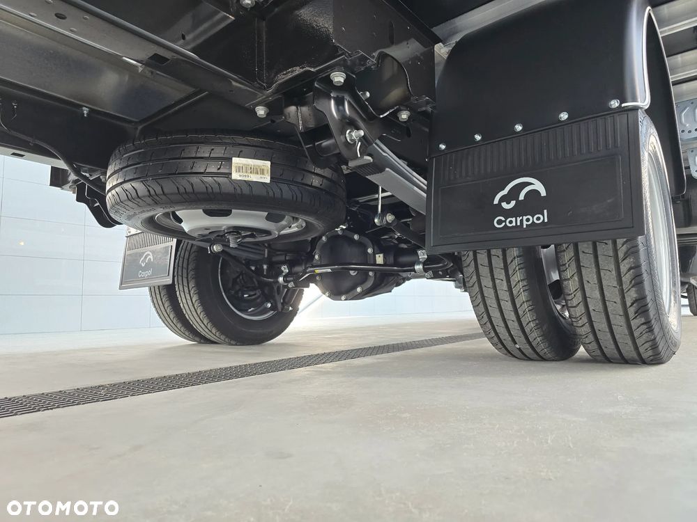 Renault MASTER 12 PALET Tylna OŚ BLIŻNIACZ L4 RWD - DBL Extra 2,3 DCI 165 KM MAXI Długość5,23cm Szerokośc2,45cm Wysokość2,38cm WZMOCNIONE TYLNE ZAWIESZENIE RESOR + PODUSZKI PNEŁMATYCZNE TEMPOMAT FOTEL KIEROWCY PNEŁMATYCZNY LEDY KABINA SYPIALNIANA XL NA GWARANCJA 40 Tyś km STAN JAK NOWY - 29