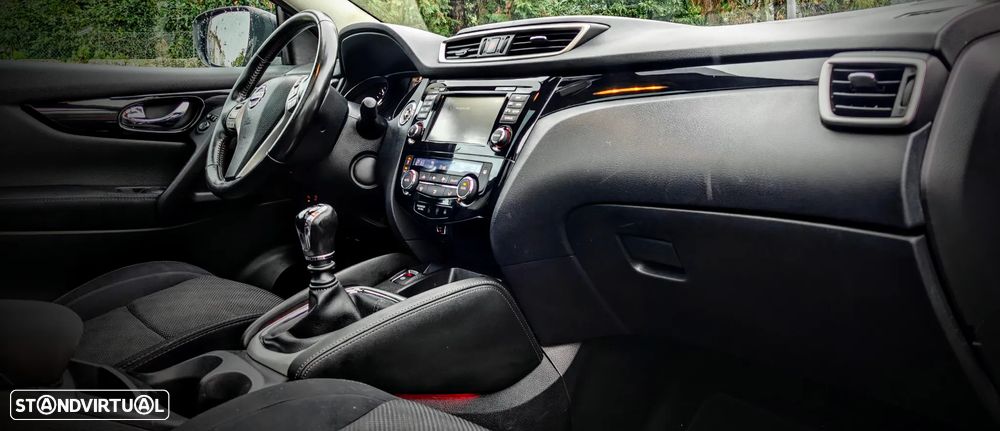 Nissan Qashqai 1.5 dCi Tekna Premium A+C - 13