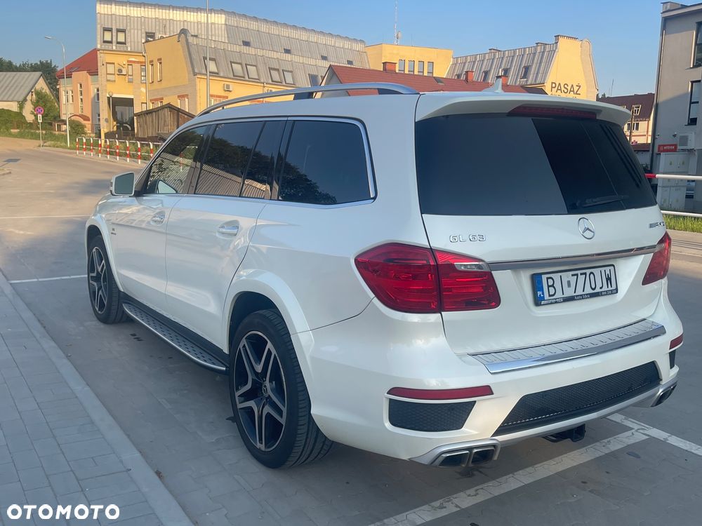 Mercedes-Benz GL - 8