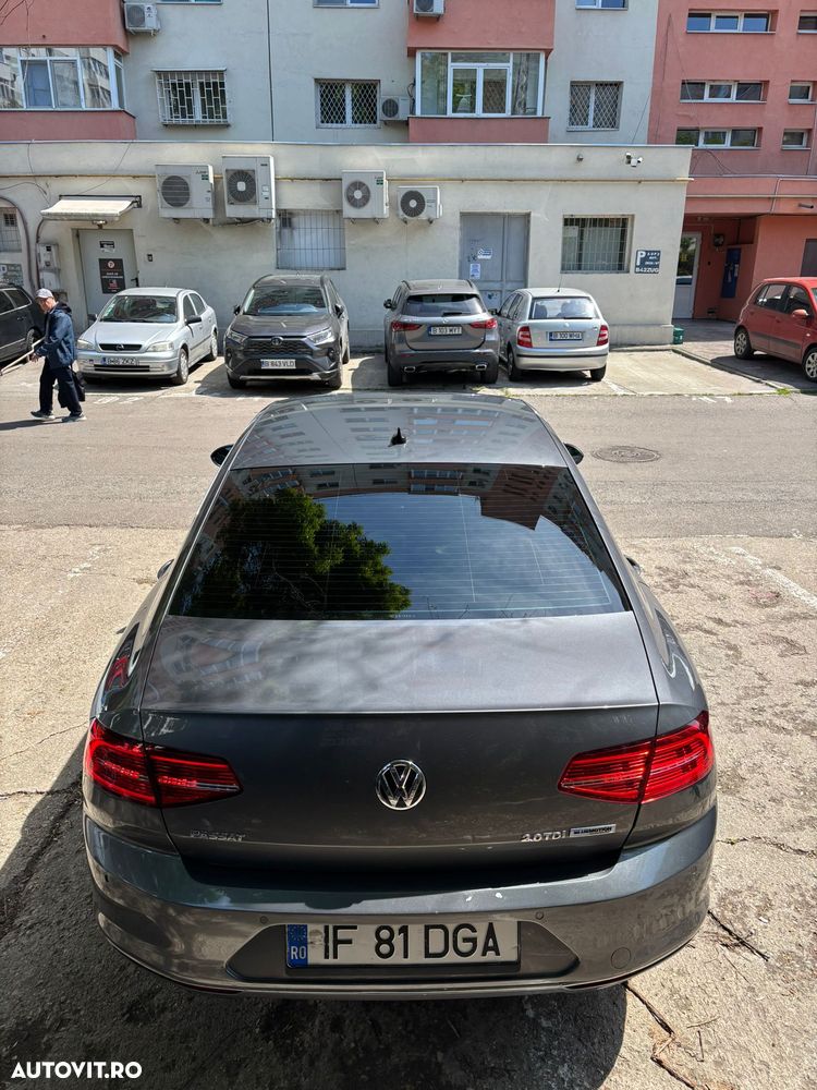 Volkswagen Passat 2.0 TDI (BlueMotion Technology) Comfortline - 3
