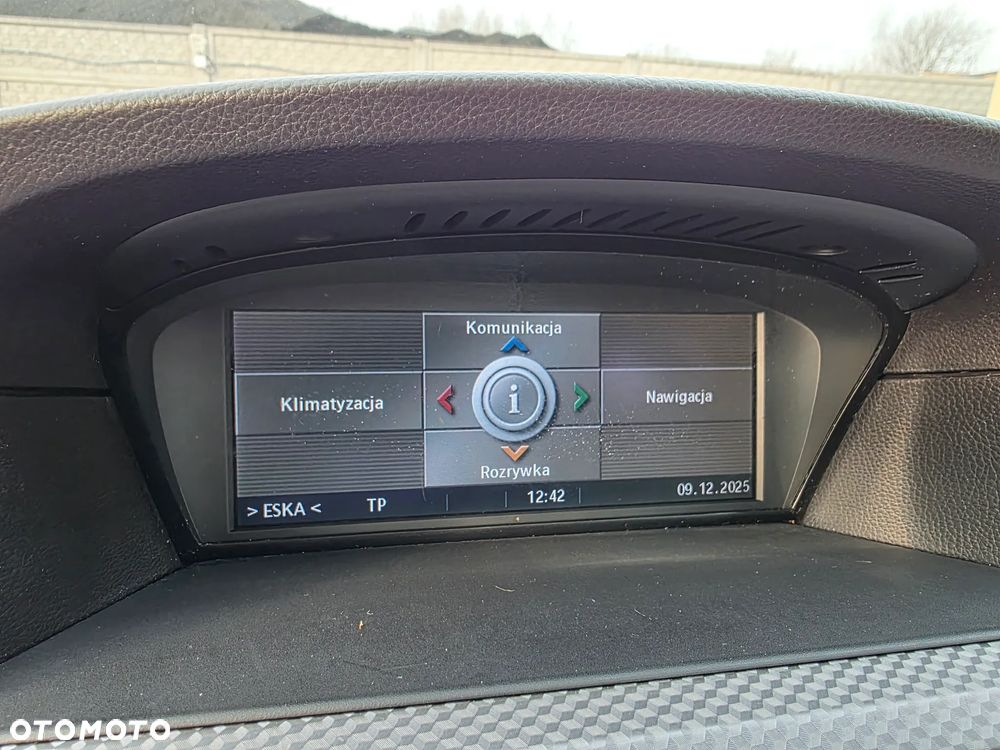 BMW Seria 5 525i - 13