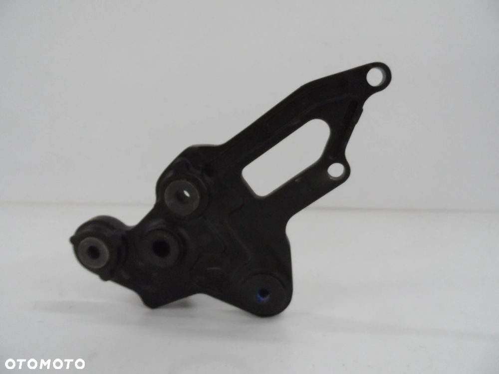 Yamaha MT07 set kierowcy podnóżek P,L - 5