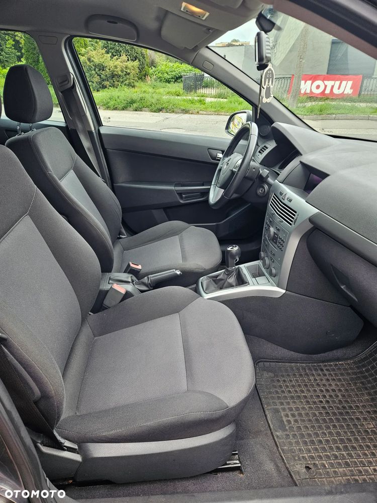 Opel Astra III 1.6 Cosmo - 13