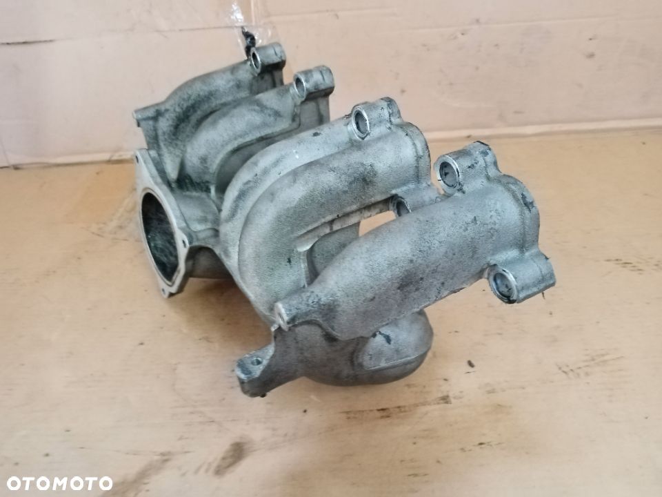 Kolektor ssący VW Touareg 2.5 TDI 070129713H - 6