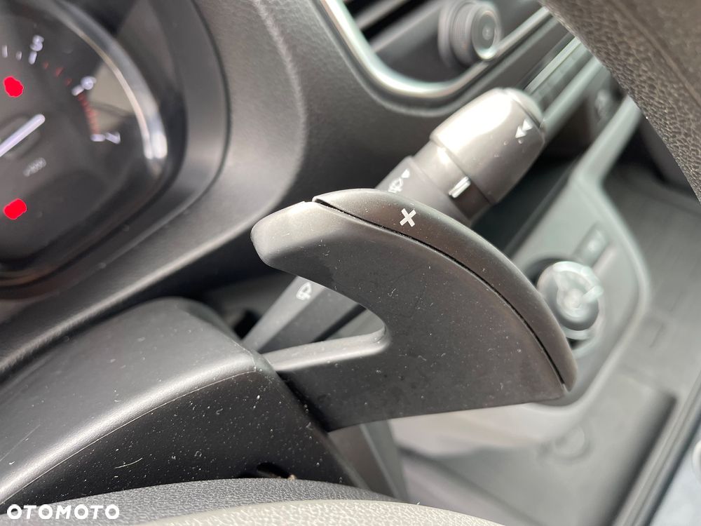 Opel Vivaro - 29