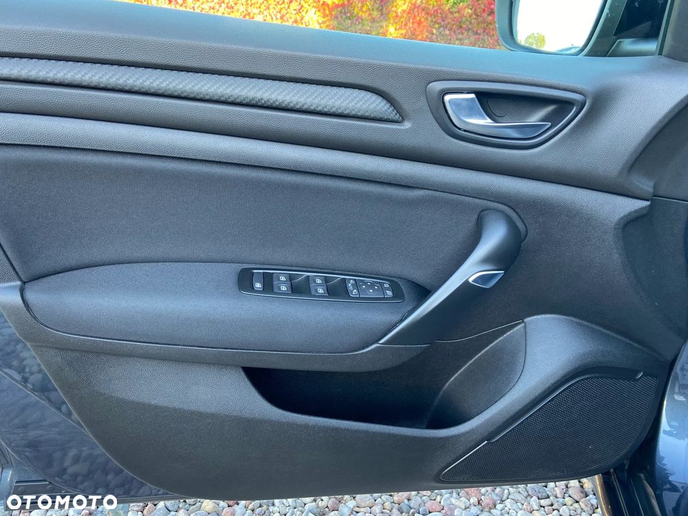 Renault Megane 1.3 TCe FAP Limited EDC - 35