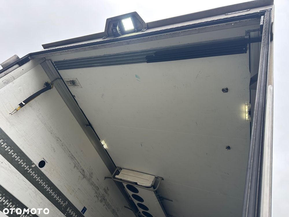 Schmitz Cargobull - 23