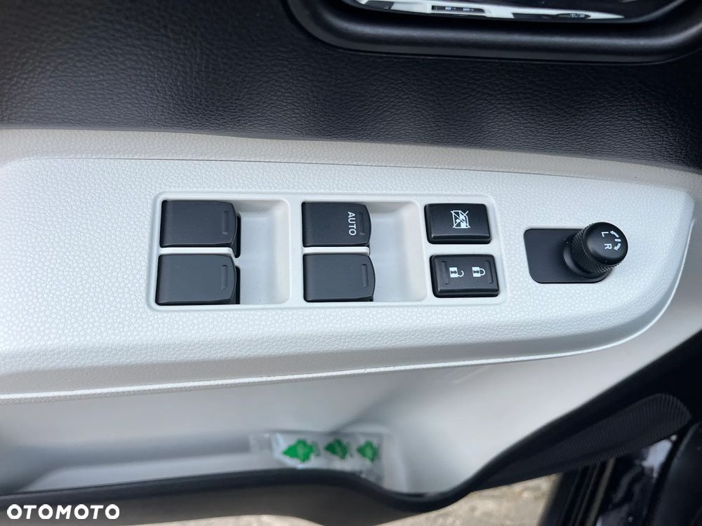 Suzuki Ignis - 9