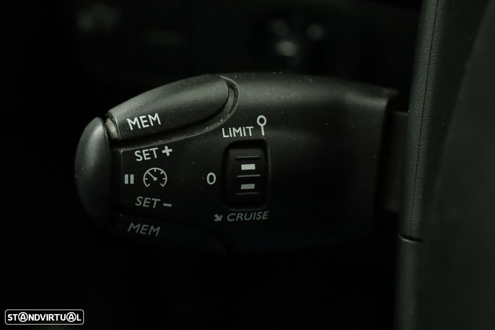 Citroën C3 1.2 PureTech C-Series - 15