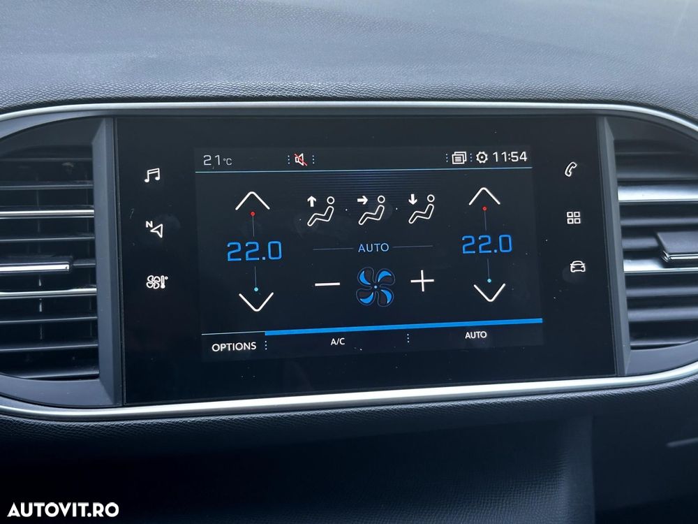 Peugeot 308 - 16