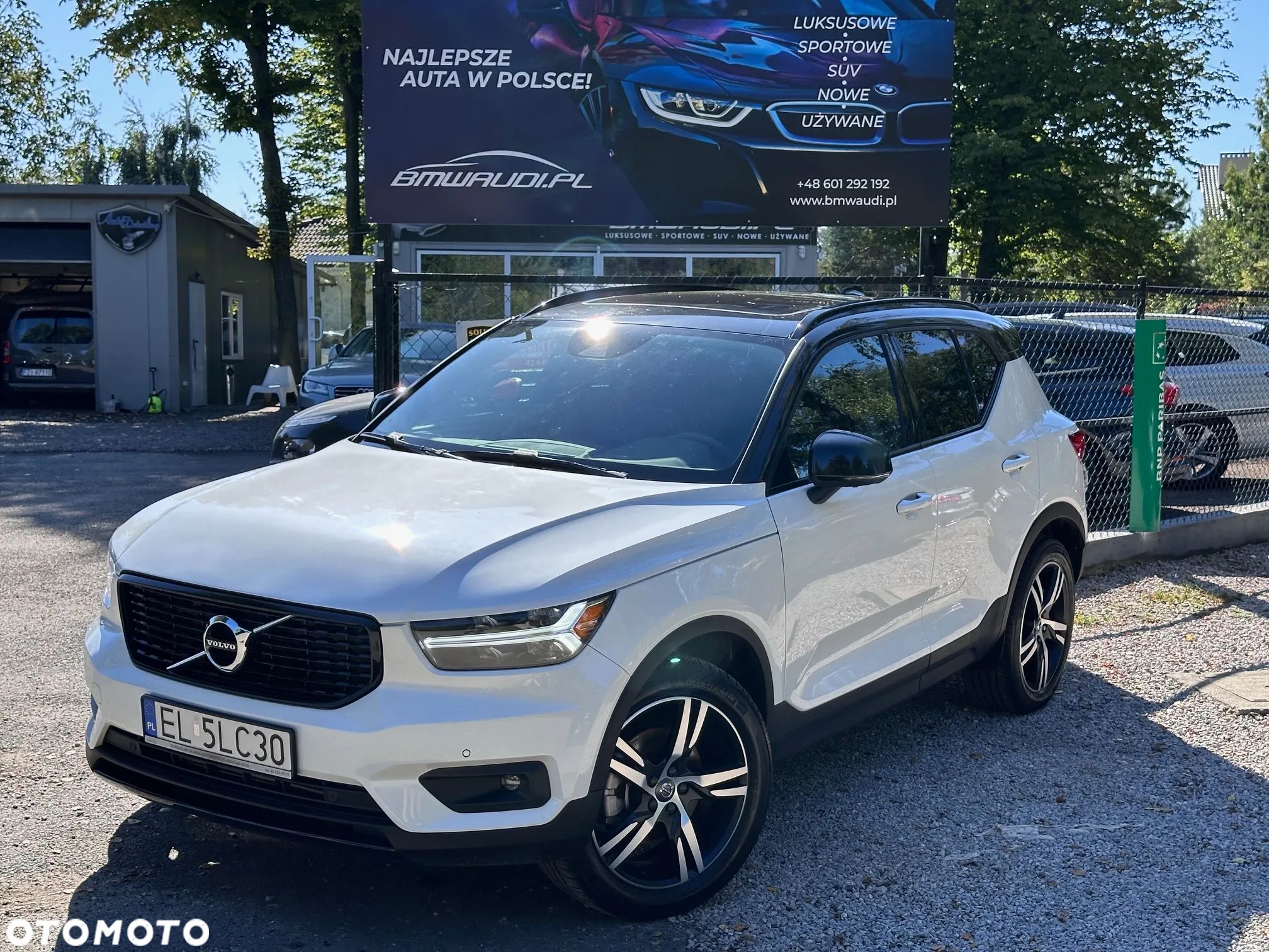 Volvo XC 40 T5 AWD Geartronic R-Design - 1