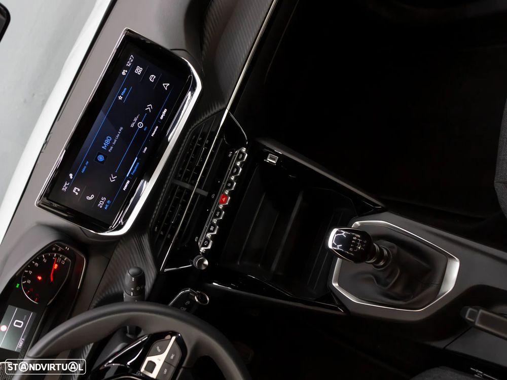 Peugeot 2008 1.2 PureTech Style - 25