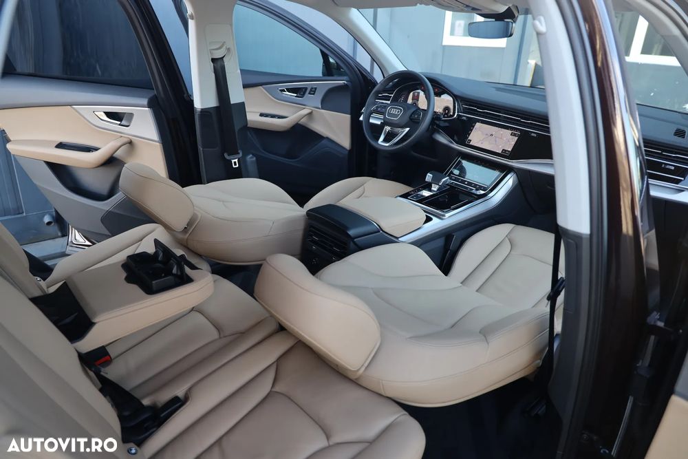 Audi Q7 3.0 55 TFSI quattro Tiptronic Basic - 11