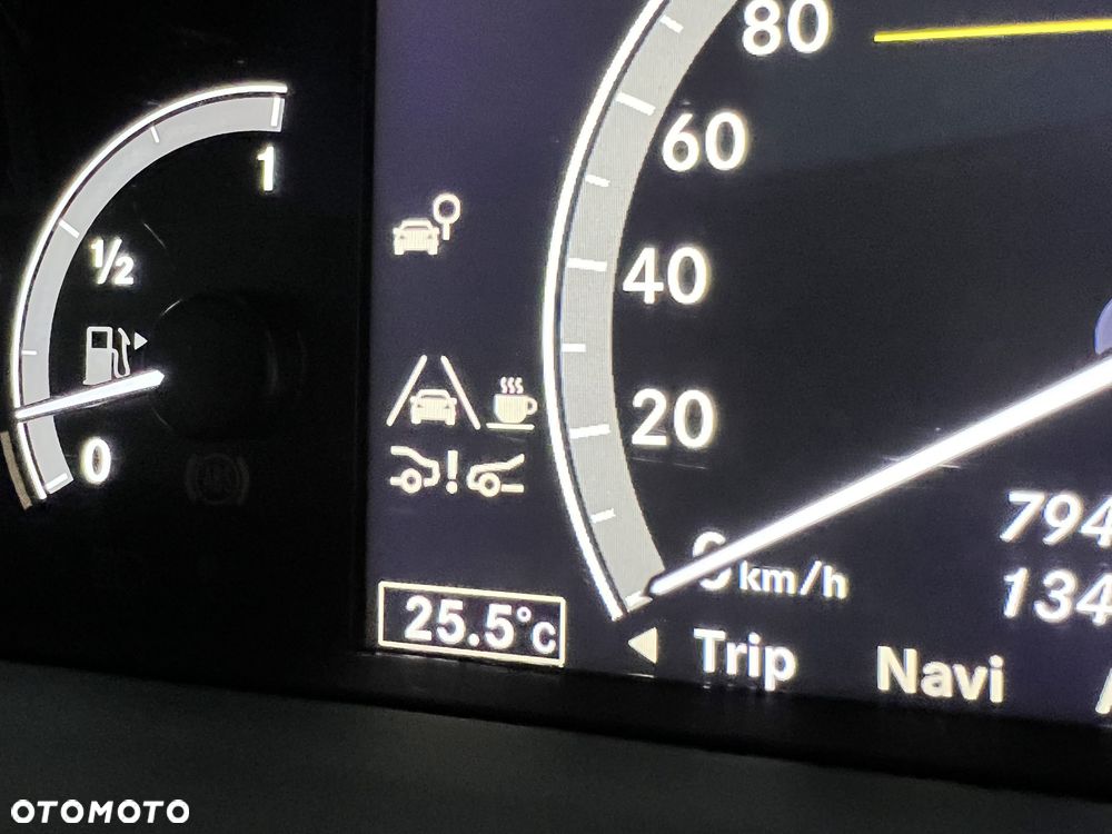 Mercedes-Benz CL 500 4-Matic BlueEff - 34