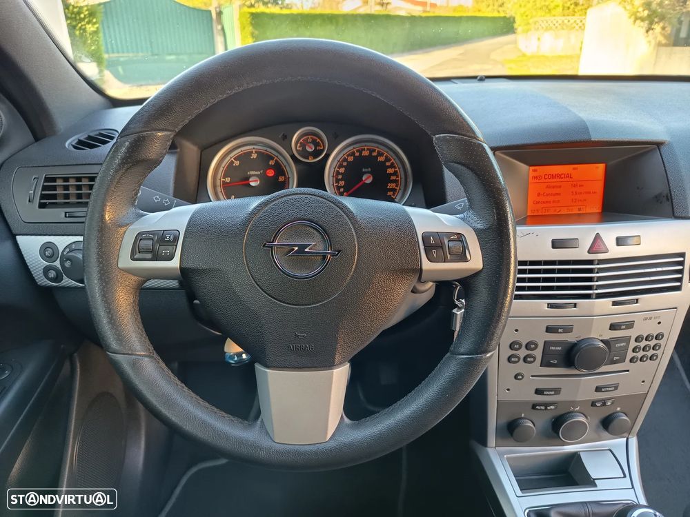 Opel Astra GTC 1.7 CDTI ecoFLEX - 12