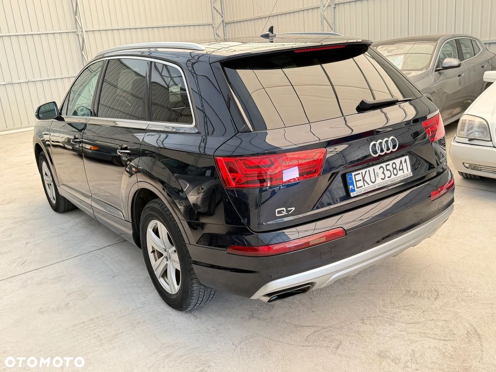 Audi Q7 2017 photo 4