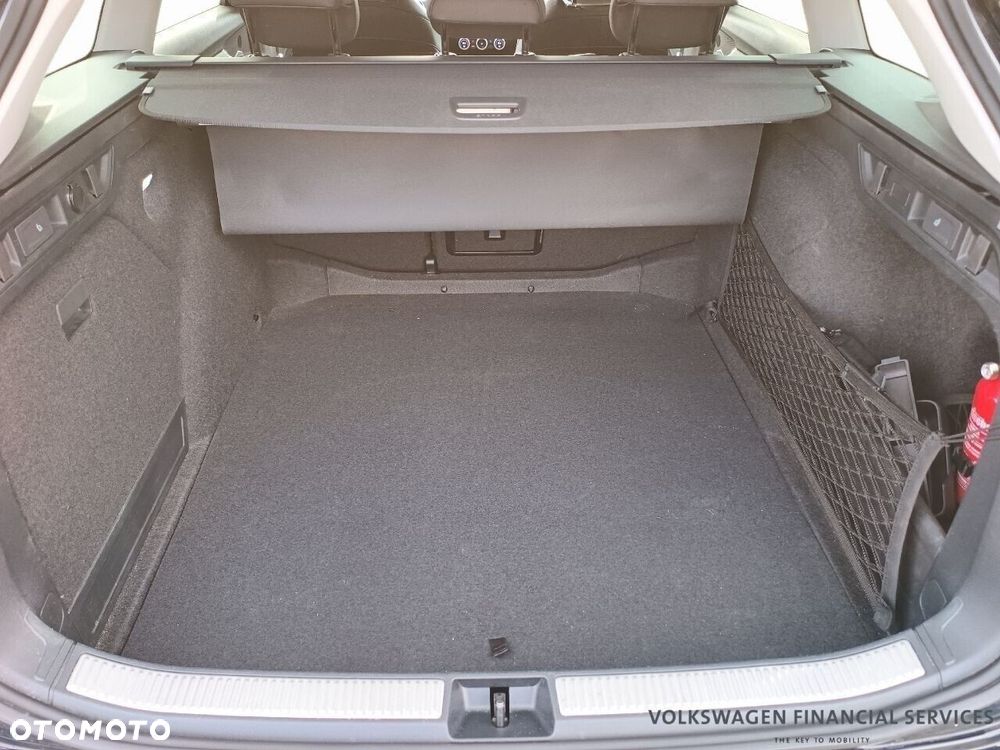 Skoda Superb 1.5 TSI mHEV Selection DSG - 11