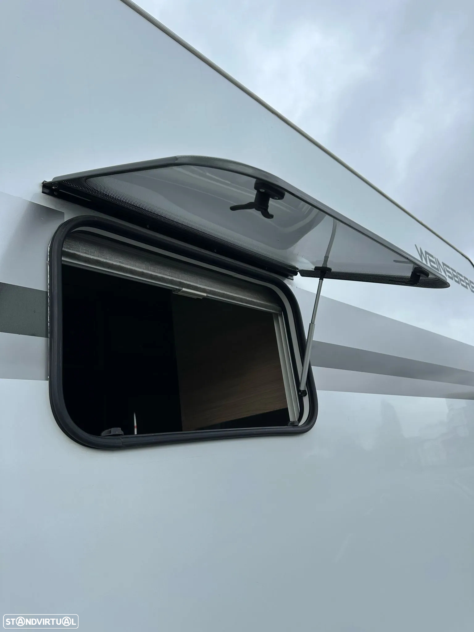 Weinsberg Carabus 2.3 *6 dormidas* / *chuveiro separado* - 37