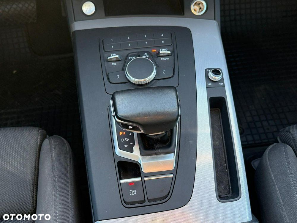 Audi Q5 2.0 TDI Quattro Design S tronic - 25