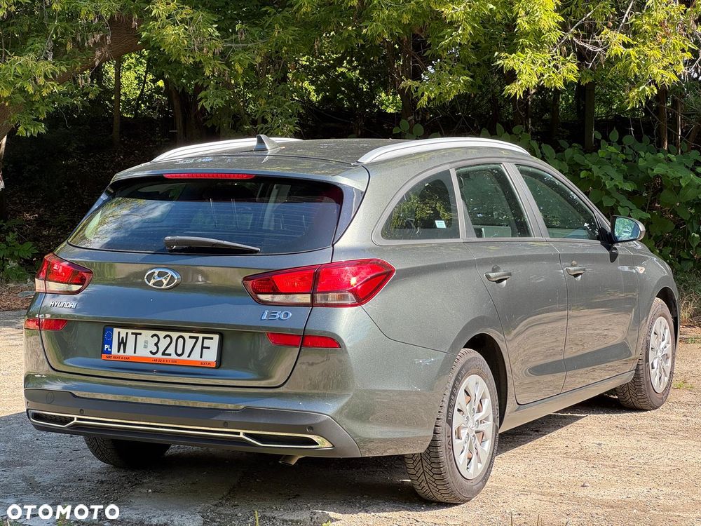 Hyundai i30 1.5 DPI Modern - 4