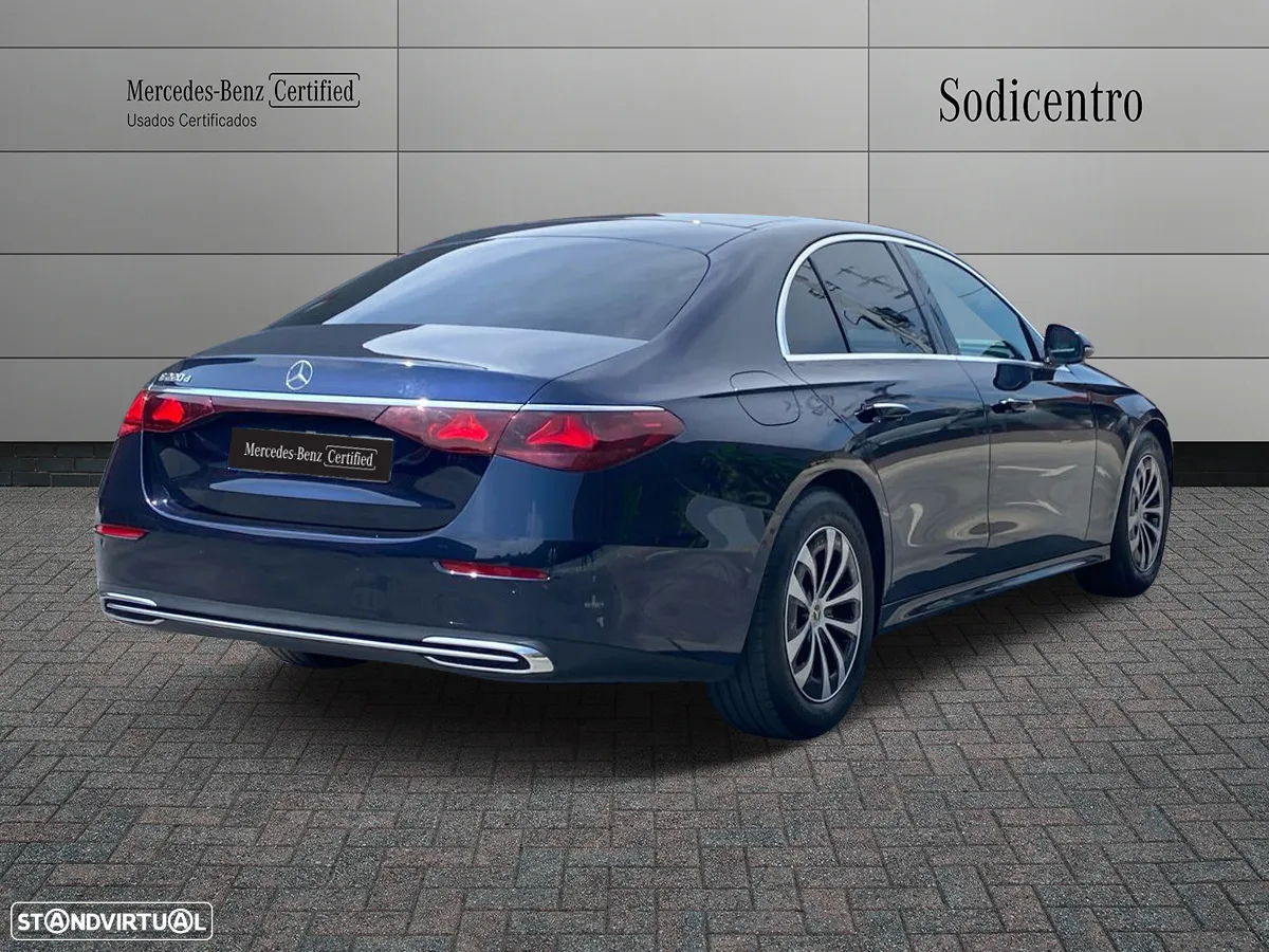 Mercedes-Benz E 220 d - 4