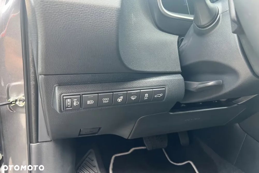 Toyota Corolla 1.8 Hybrid Style - 16