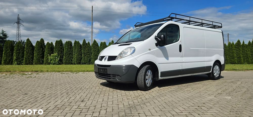 Renault Trafic - 23