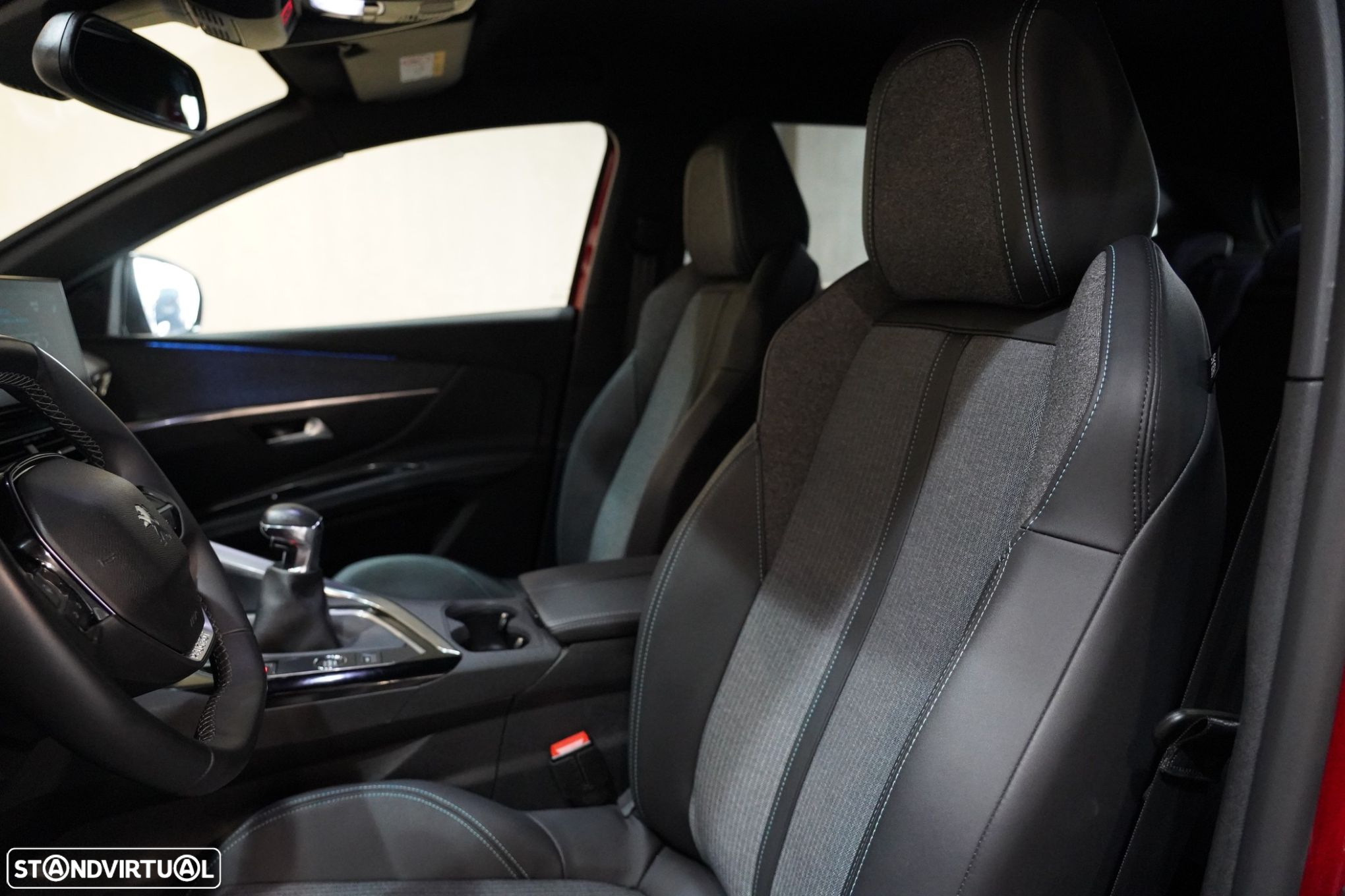 Peugeot 3008 1.2 PureTech Allure Pack - 17