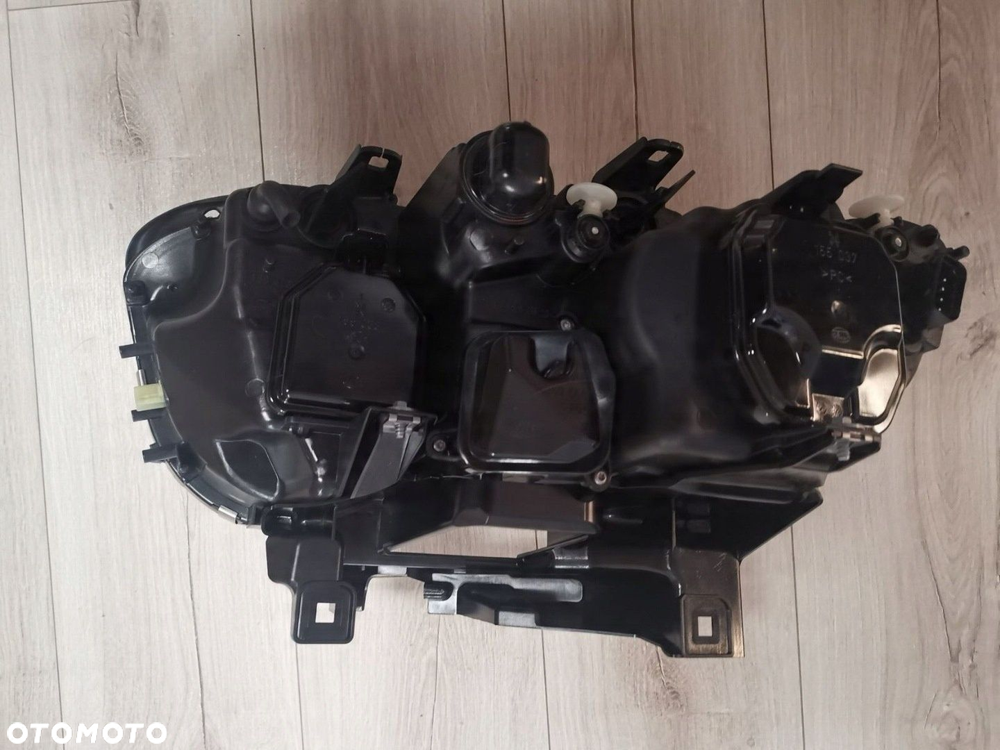 Lampa dynamic Xenon prawa BMW E65 E66 7164714 - 3