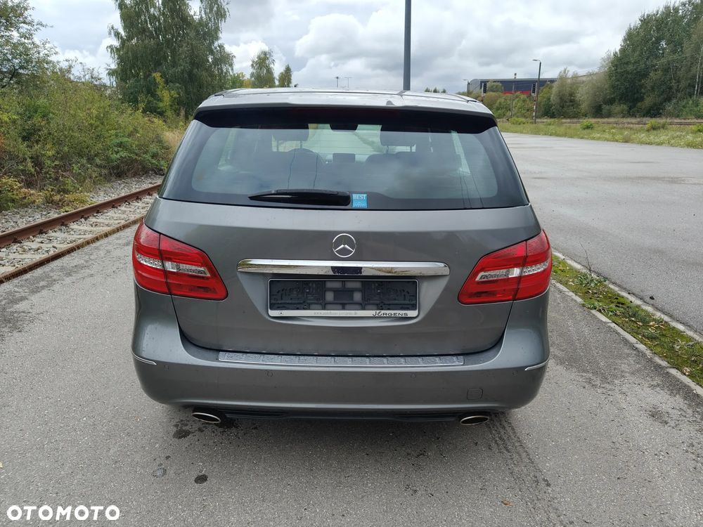Mercedes-Benz Klasa B 250 (BlueEFFICIENCY) 7G-DCT - 5
