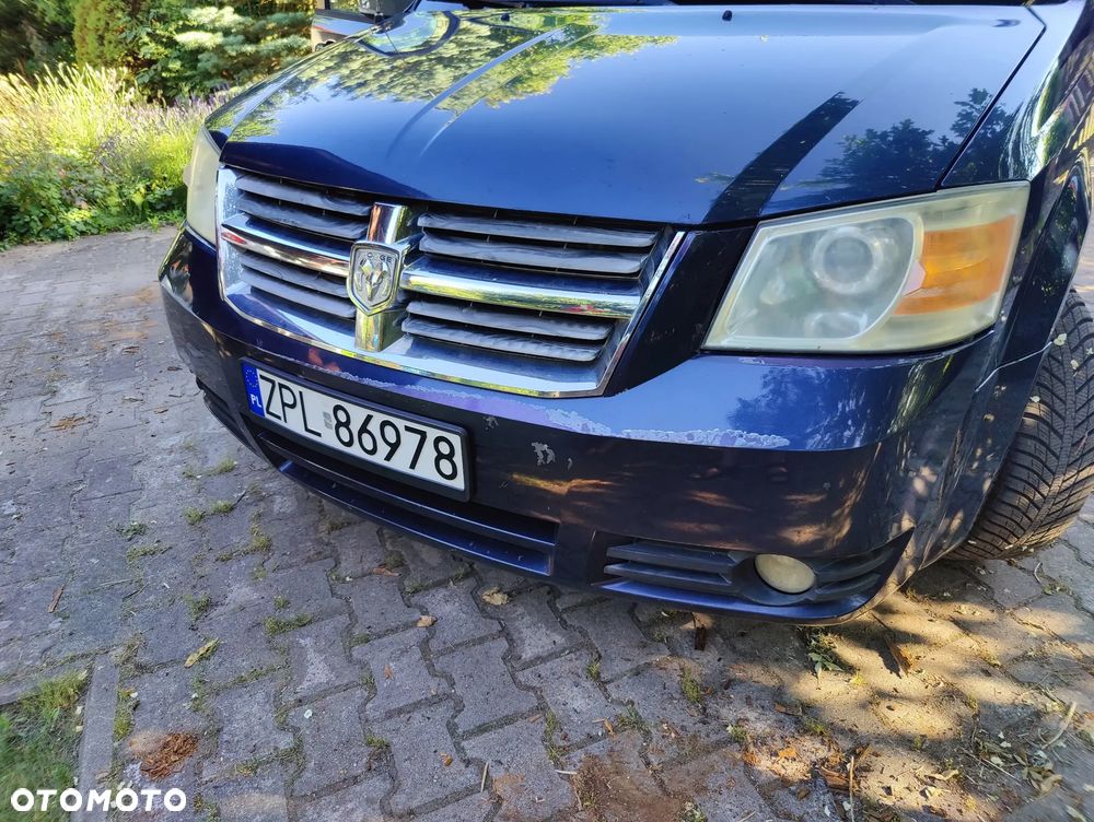 Dodge Grand Caravan - 18