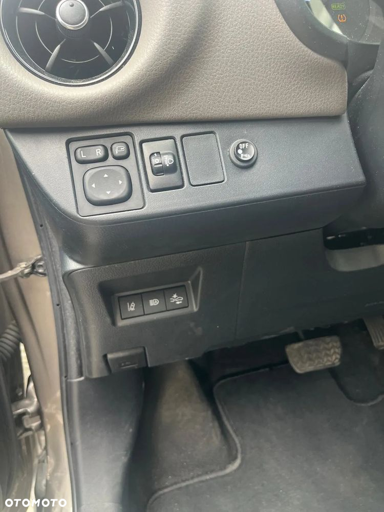 Toyota Yaris Hybrid 1.5 Selection Style - 12